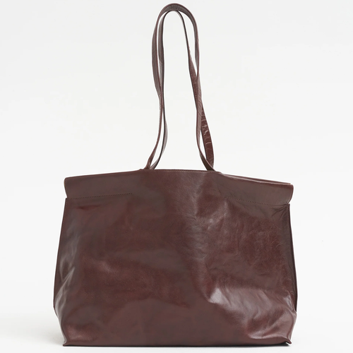 Warm Cocoa Brown Horizontal Rectangular Shopper Tote With Dual Long Shoulder Straps, Wide Unfastened Top Opening And Multi-Segmented Inner Storage Slots